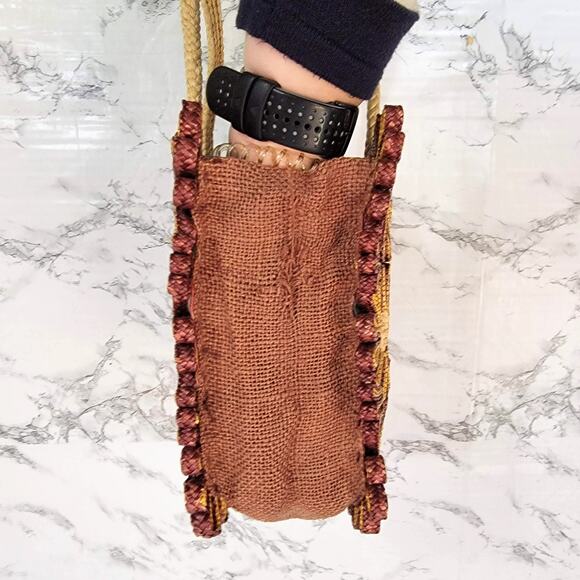 Woven Raffia Daisy Flower Tote Bag Natural Straw Boho 12x9 Medium Shoulder Bag - Picture 3 of 6